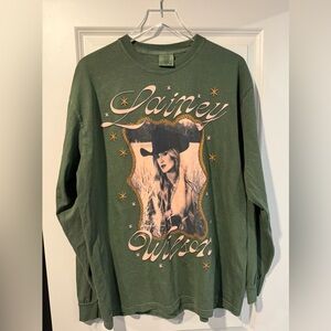 Lainey Wilson XL Graphic Long Sleeve Tee